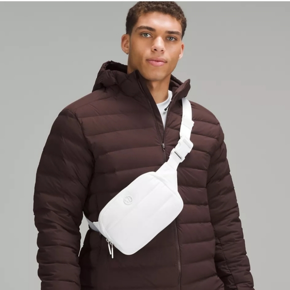 NWT Lululemon Everywhere Belt Bag Large 2L Wonder Puff - Picture 2 of 9